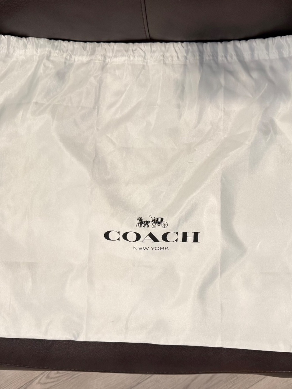 Coach Brooklyn Shoulder Bag 28 - Picture 8 of 9
